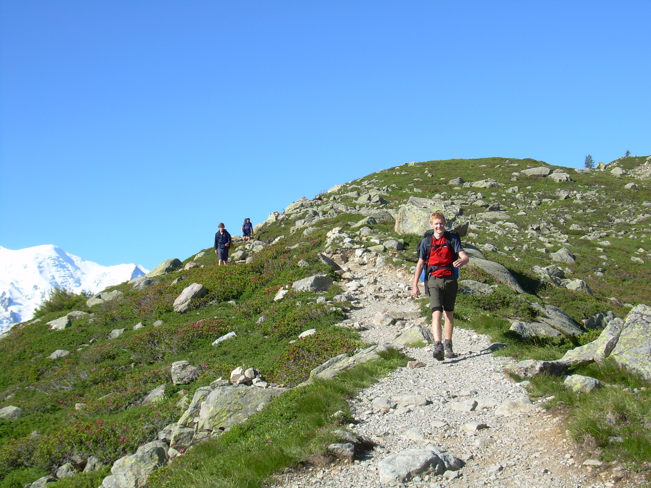 Group on the downhill path, Cheserys.JPG